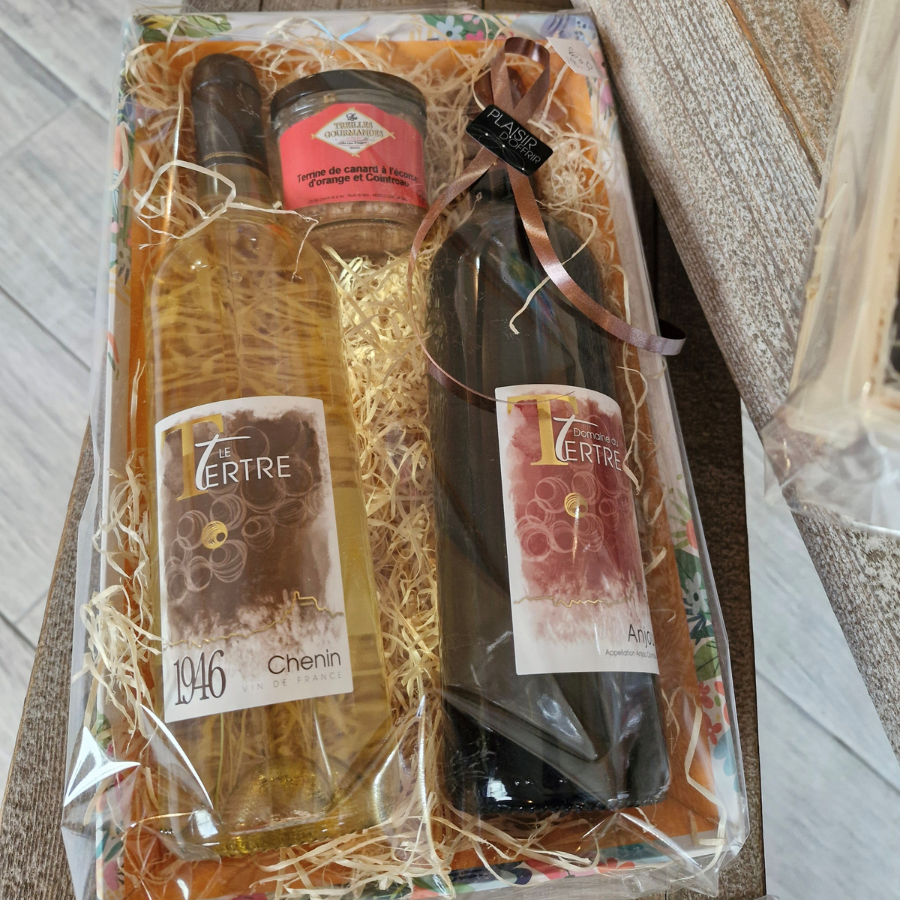 Duo de vin du domaine du tertre onillon